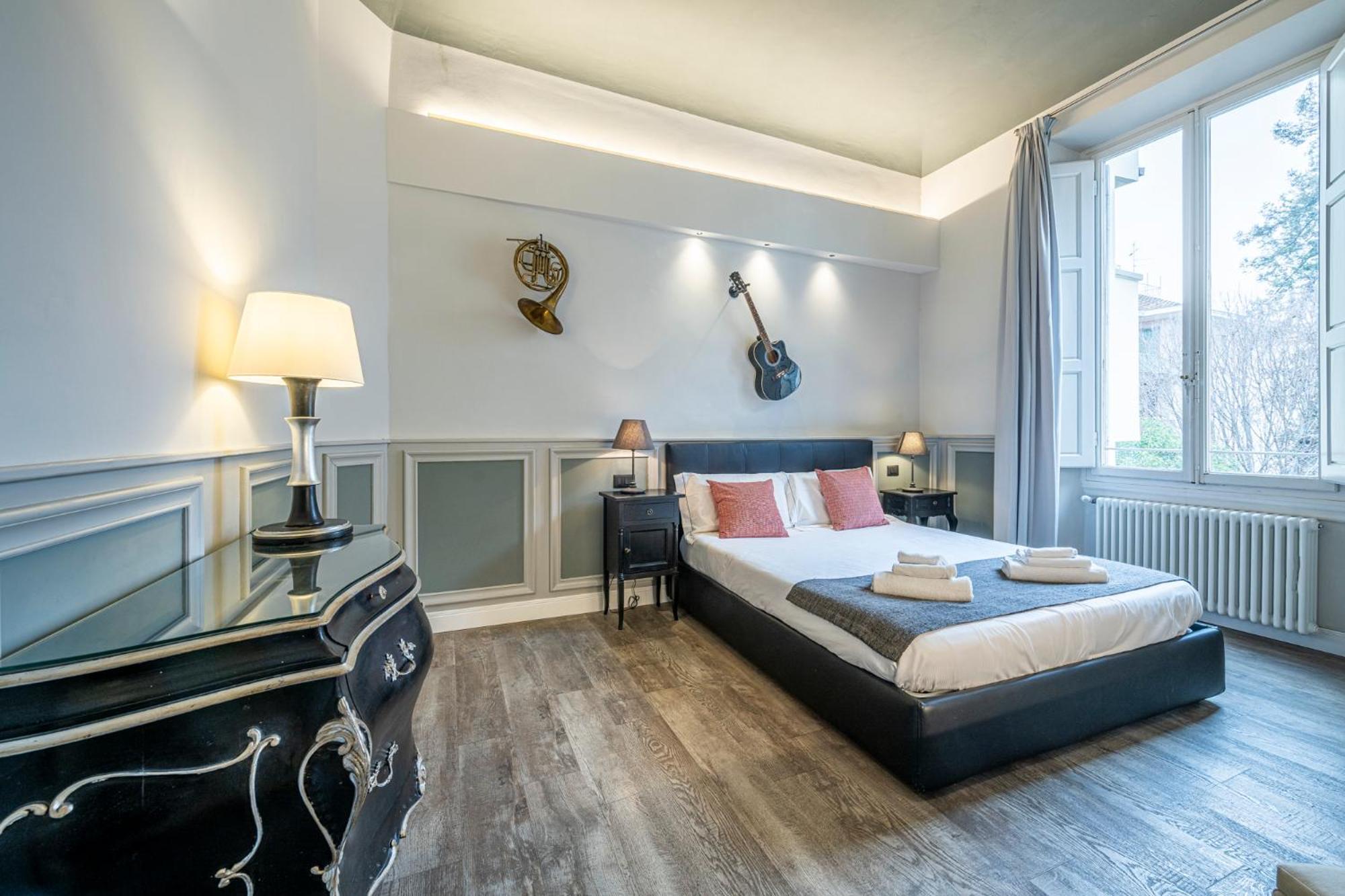 Cherubini Palace Thematic Apartment Florenz Exterior foto
